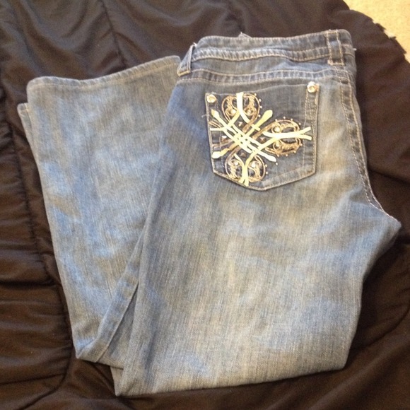 Ana Boot-Cut Jeans - Picture 3 of 3
