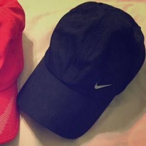 Black Nike Dri-fit hat