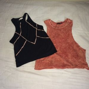 ❌Reserved Urban outfitters 2 tops❌