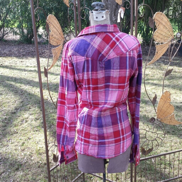 Bundled for @rmcbks300 AE plaid shirt - Picture 2 of 3