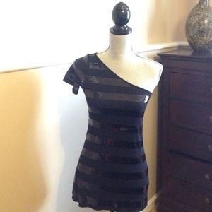 Sequined one shoulder top