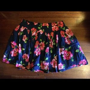 Pink, red, and flowery Hollister skirts lot