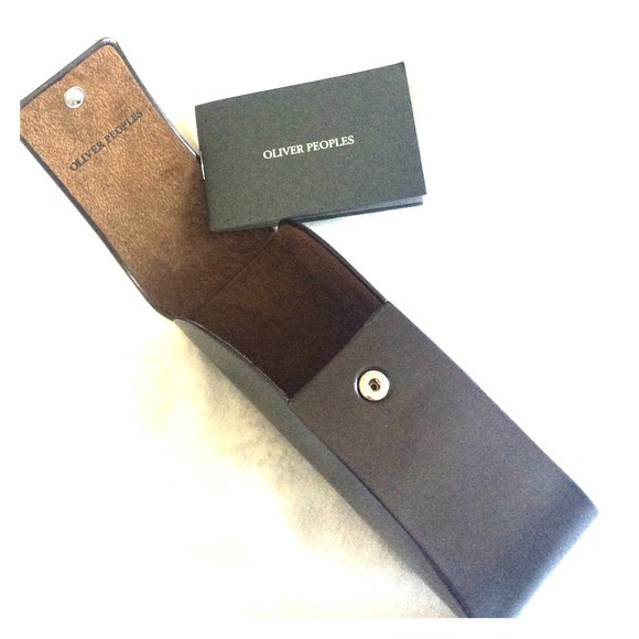 😎Oliver Peoples case😎