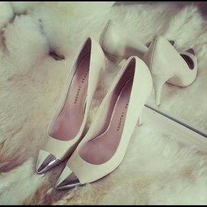 Chinese Laundry toe cap nude leather heels 8.5
