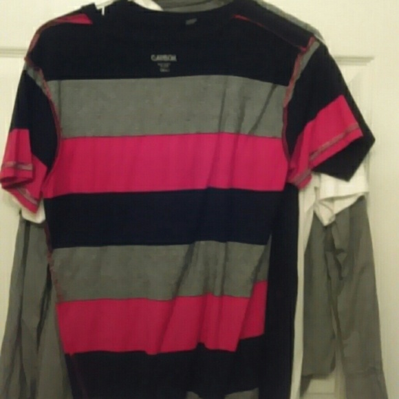 Black red and white shirt - Picture 1 of 1