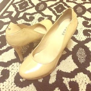 Nude Guess Pump Shoes