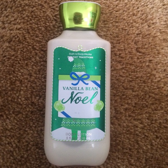 Bath&Body Works Signature Collection Body Lotion.