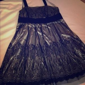 Plus Size Sleeveless Black & Silver Party Dress