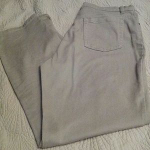 Gloria Vanderbilt jeans