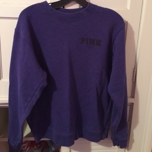 comfy crewneck