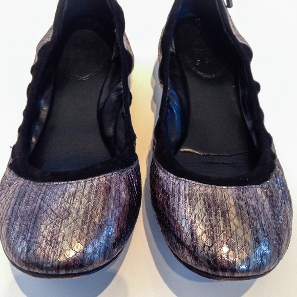 Maria SHARIPOVAxCole Haan dark silver ballet flats