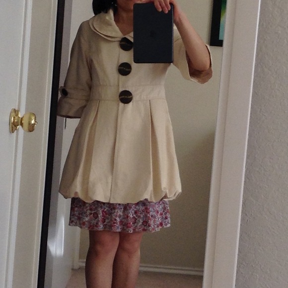 Jacket - Picture 4 of 4