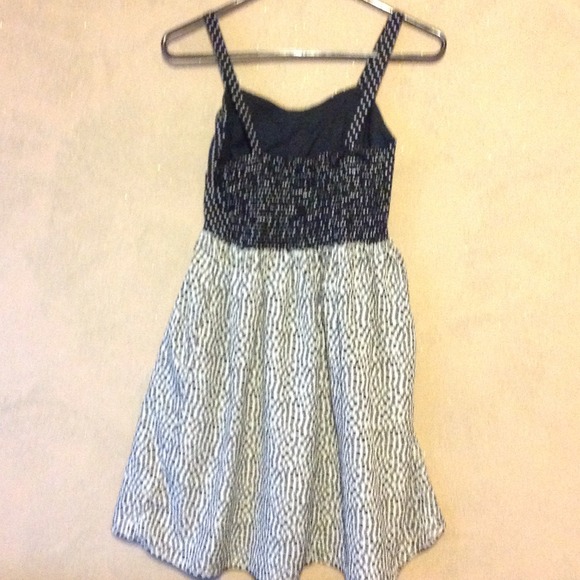 Two Tone Polka Dot Dress - Picture 2 of 4