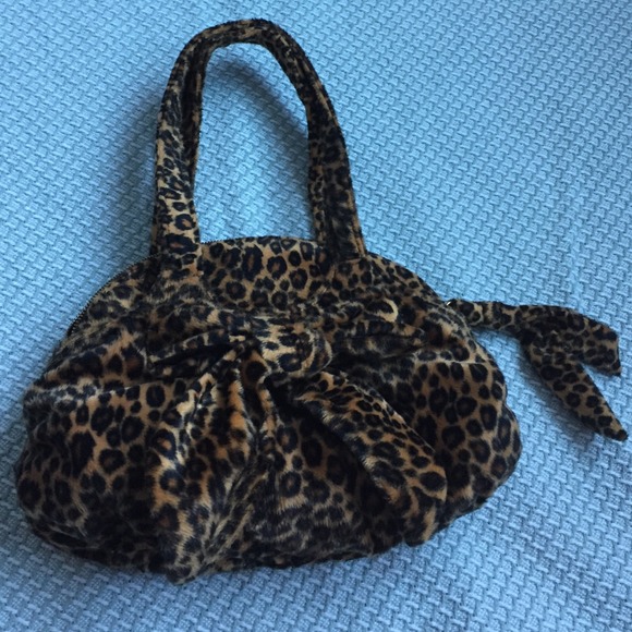 Leopard cosmetic bag