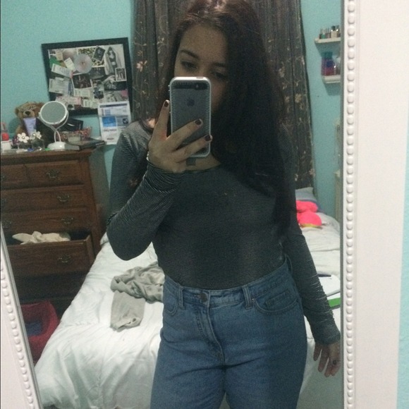 Striped long sleeved crop top