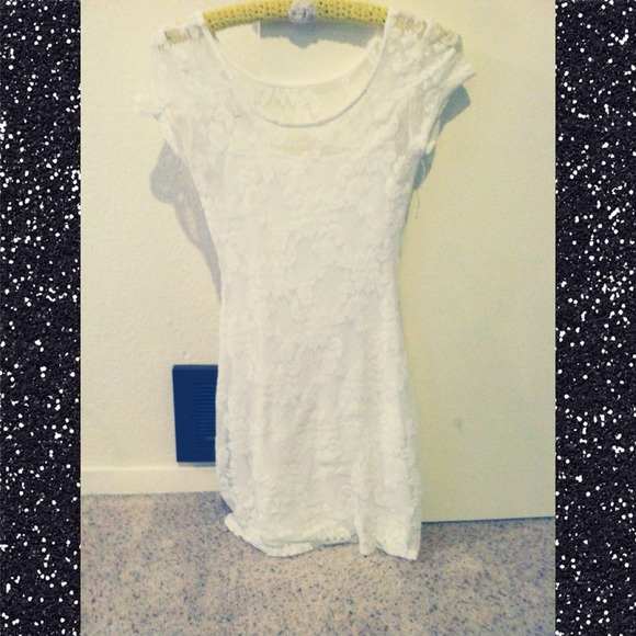 White lace Hollister dress! ❤️
