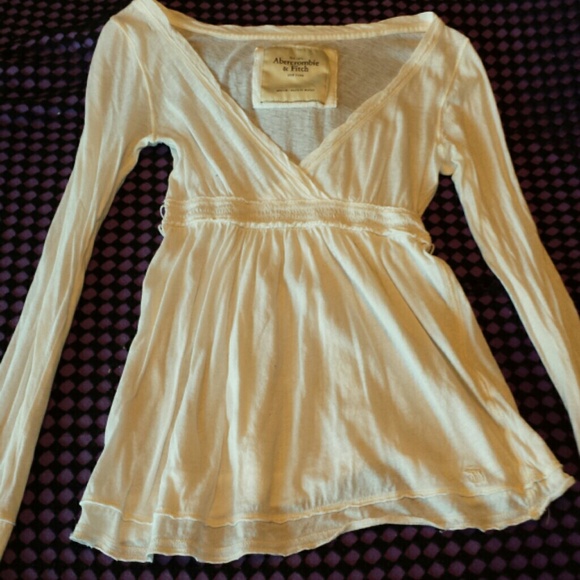 Abercrombie and Fitch cream baby doll shirt