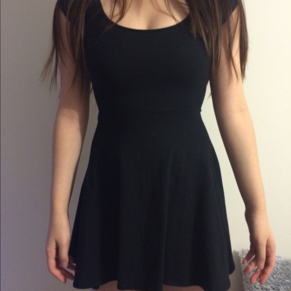 Brandy Melville black bethan dress