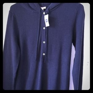 Gap women's hooded sweater. Brand new with tags