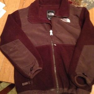 Youth unisex North Face fleece jacket