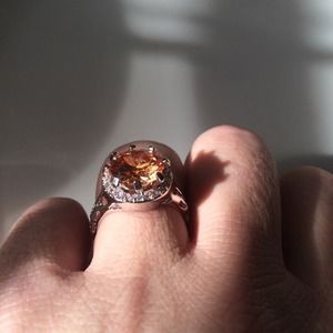 Champagne stunner! Don't be afraid to be bold!