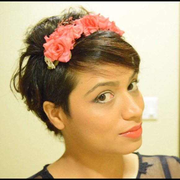 Hairband - Picture 3 of 4