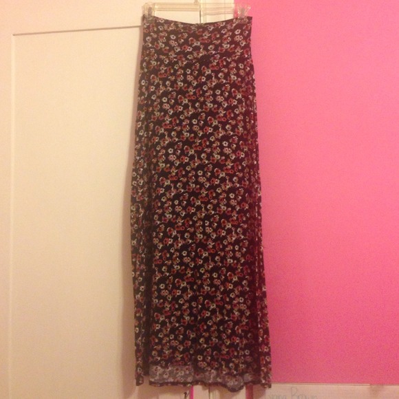 Black floral maxi skirt