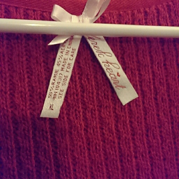 SOLD. Sweater dress - Picture 2 of 3