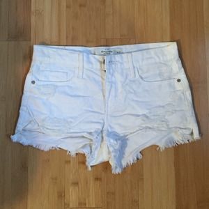 Abercrombie and Fitch white high waisted shorts
