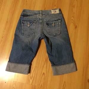 Cropped light wash true religions