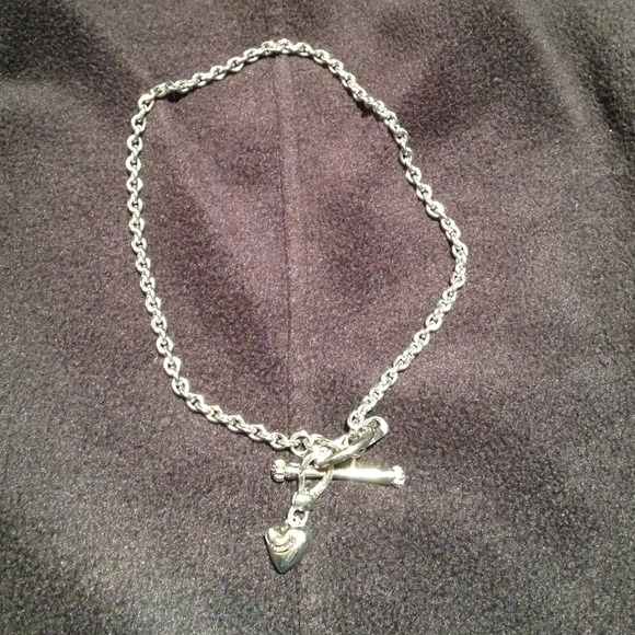 Juicy couture necklace