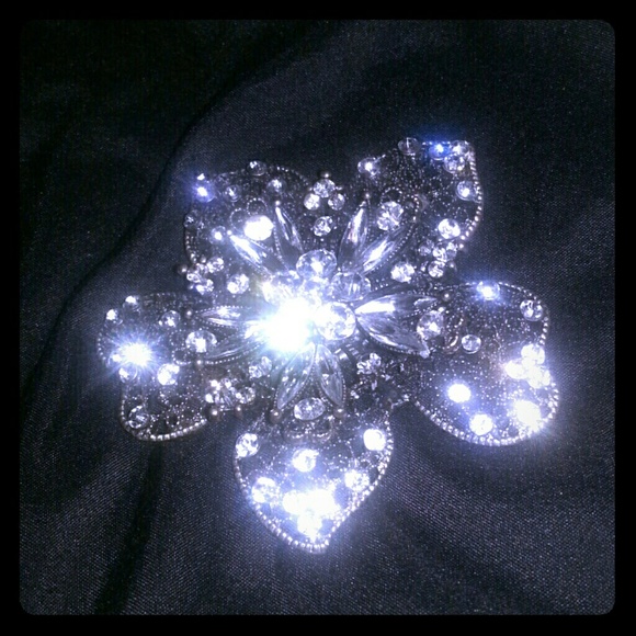 Black and crystal stone ring