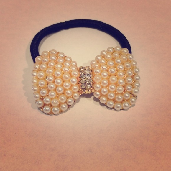 Bow Hair Tie