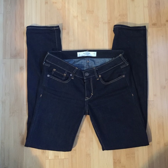 Abercrombie & Fitch dark skinny jeans
