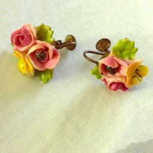 Bouquet earings.
