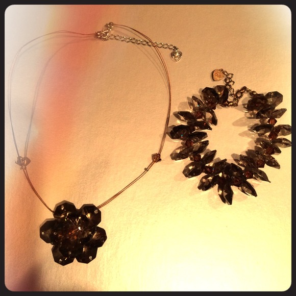 Swarovski crystal necklace and matching bracelet