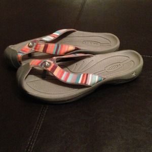 Keen Sandals - BRAND NEW - Great Deal!