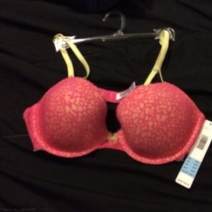 Lace flower mash bra