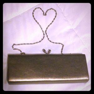 Silver clutch with detachable chain