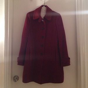 On sale  cos I'm moving in a few days! J Crew Coat