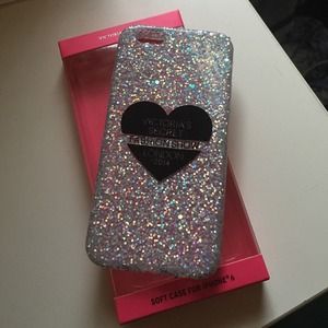 Victorias Secret case for iPhone 6