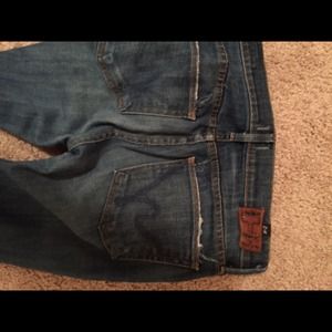 Citizens of humanity size 26 distressed knee jean