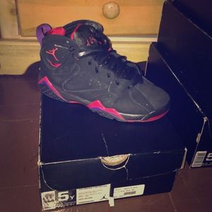 Jordan raptor 7s
