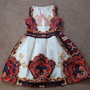 Colorful print white dress