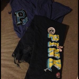 Victoria's Secret "Pink" Pair of 2 sweatpants sz S