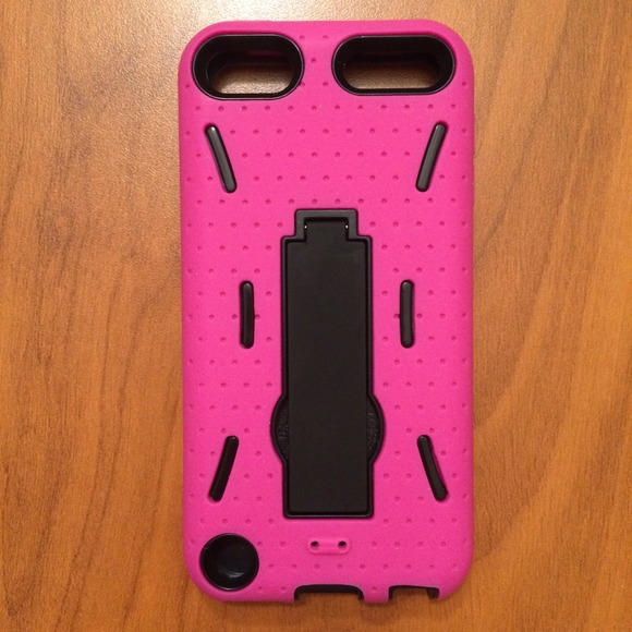 Accessories - IPod touch 5 standing case-hot pink