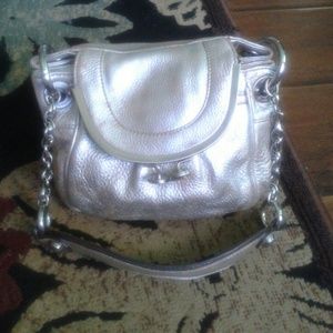 B Makowsky 100% genuine leather