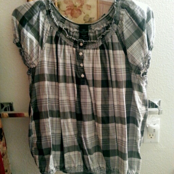 Grey, white and teal blue top