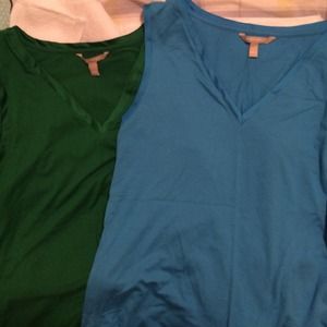 Pair of Banana Republic V-Neck Tank Tops - L