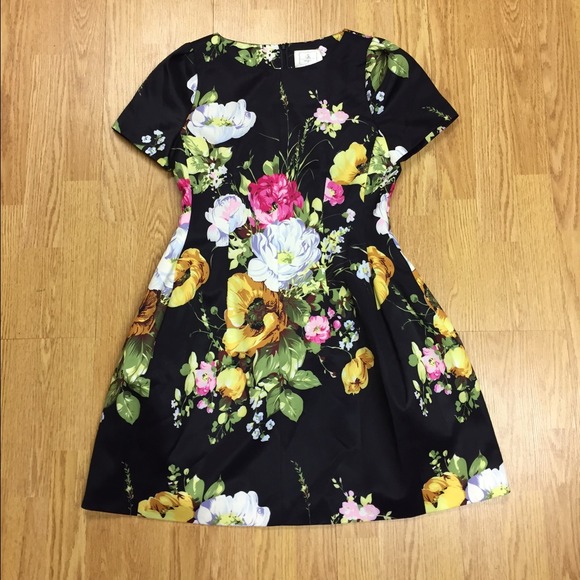 Brand new medium DS Republic dress